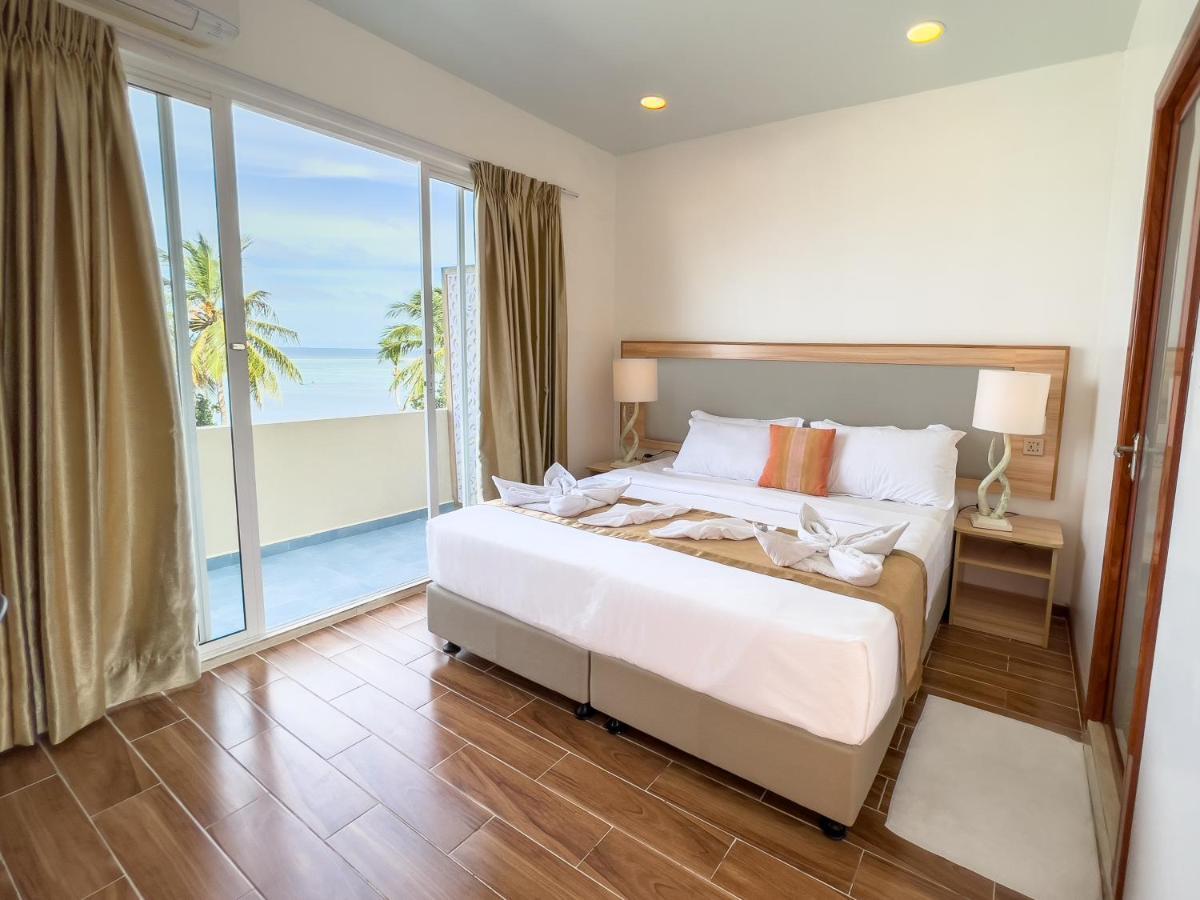 Rehendhi Villa Maafushi Exteriör bild