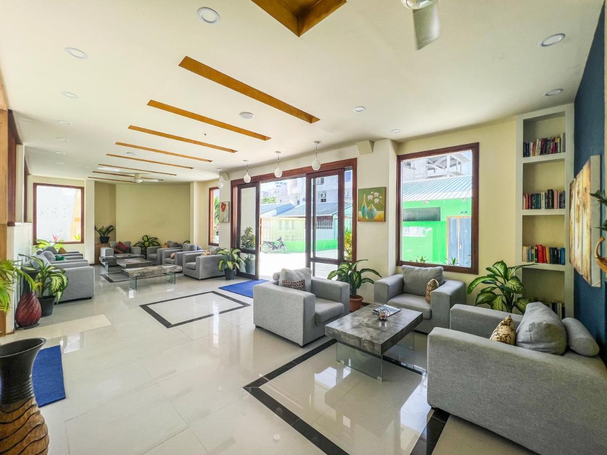 Rehendhi Villa Maafushi Exteriör bild